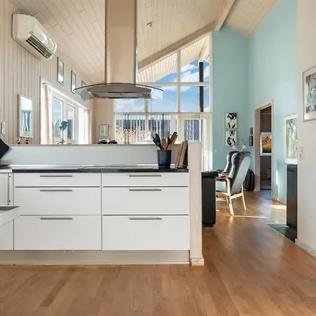 別荘 Tjorven - 400m From The Sea By Interhome