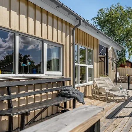 Tjorven - 400m From The Sea By Interhome *