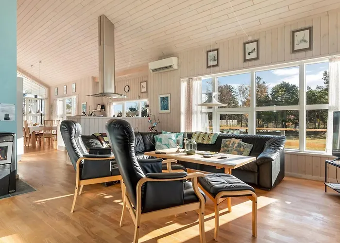 Σπίτι διακοπών Tjorven - 400m From The Sea By Interhome *